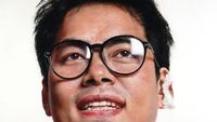 Mirip Banget Foto, Lukisan Wajah Ini Bikin Terpana
