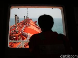 Melihat Produksi Gas Bumi di FSRU Jawa Barat Melihat Produksi Gas Bumi di FSRU Jawa Barat