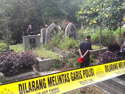 Makam Dibongkar, Autopsi Korban Duel Gladiator Dilakukan di Makam