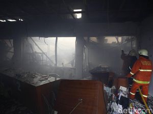 DPRD DKI Dukung Wacana Kenaikan Tunjangan Damkar dan Satpol PP