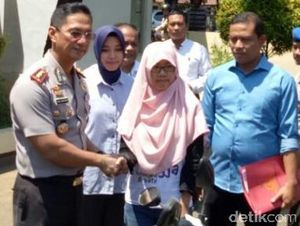 Motor yang Dicuri Dikembalikan, Warga: Terima Kasih Pak Polisi Motor yang Dicuri Dikembalikan, Warga: Terima Kasih Pak Polisi