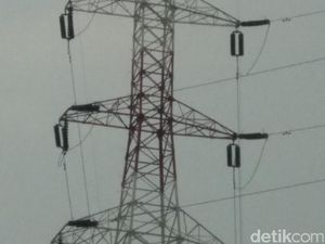 Agustinus Manjat Lagi, Kali Ini SUTET di Bendungan Hilir