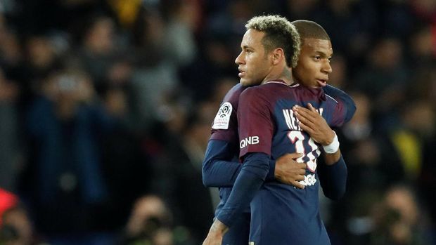 Neymar dan Kylian Mbappe disebut bakal menjadi kompetitor bagi Lionel Messi.