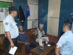 Video Pengemis yang Berpura-pura Buta di Cakung