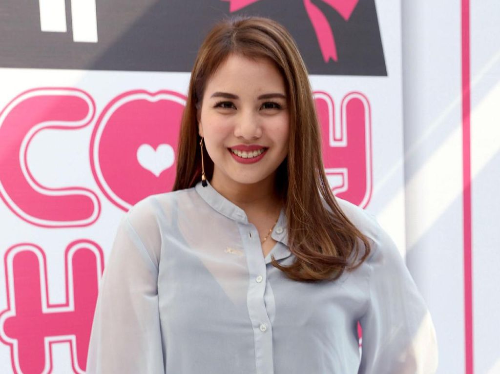 Medina Zein Ditangkap, Tya Ariestya Doakan yang Terbaik Medina Zein Ditangkap, Tya Ariestya Doakan yang Terbaik
