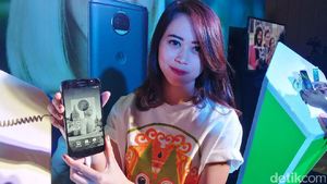 Trio Android Motorola Panaskan Jagat Ponsel Indonesia