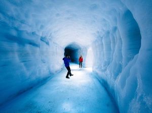 Foto: Gua Es Buatan Terbesar di Dunia
