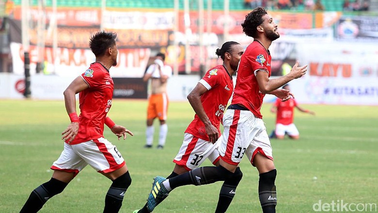 Vs Persib Tak Bisa di SUGBK, Persija Berupaya Gunakan Stadion Patriot Vs Persib Tak Bisa di SUGBK, Persija Berupaya Gunakan Stadion Patriot