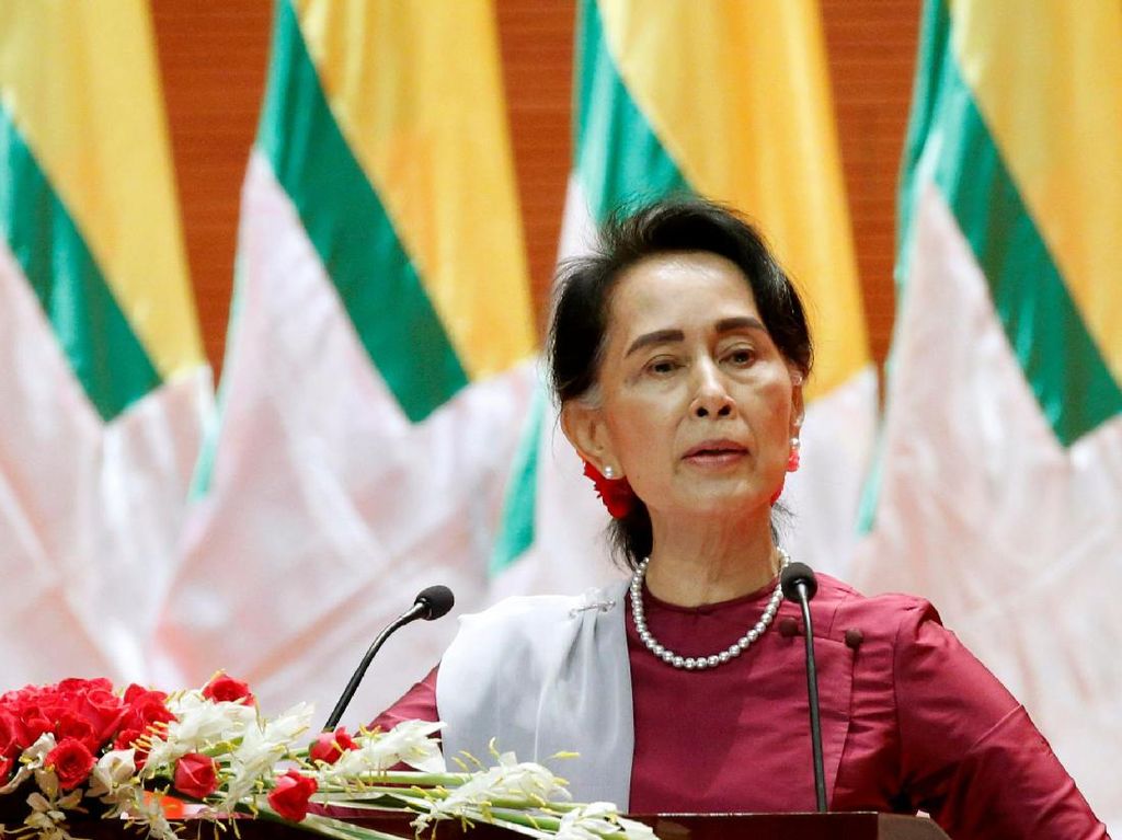 Junta Myanmar Pangkas Hukuman Aung San Suu Kyi Jadi 2 Tahun Bui Junta Myanmar Pangkas Hukuman Aung San Suu Kyi Jadi 2 Tahun Bui