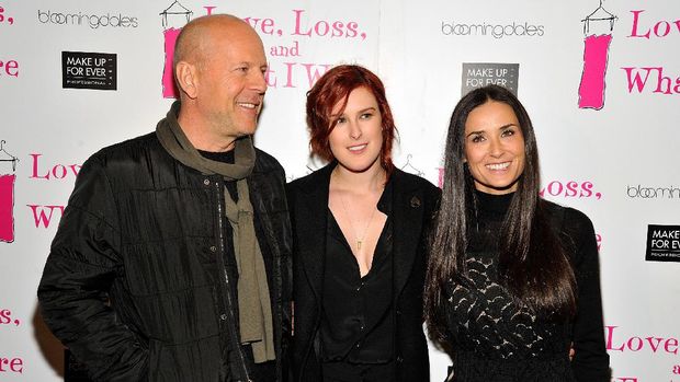 Bruce Willis, Rumer Willis, dan Demi Moore
