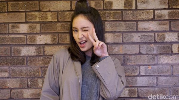 Tatjana Saphira, Kamu Nggak Bosen Manis Terus?