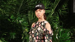 Foto: 20 Koleksi Terbaru Kate Spade di New York Fashion Week 2017