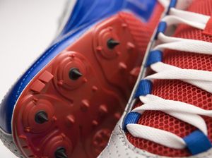 Tips Memilih Running Shoes yang Pas dan Nyaman Tips Memilih Running Shoes yang Pas dan Nyaman