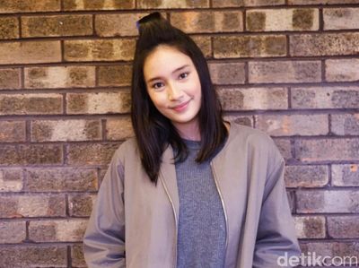 Bertubuh Ramping, Tatjana Saphira Ternyata Doyan Es Krim!