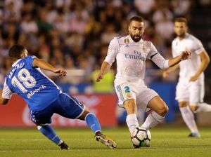 Teken Perpanjangan Kontrak, Carvajal di Madrid sampai 2022