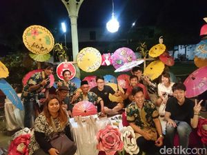 Pencipta Payung Kertas Dapat Penghargaan dari Kasunanan Surakarta