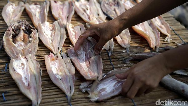 Kemarau, Produksi Ikan Asin Meningkat