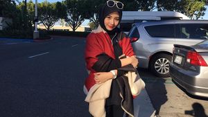 Foto: Cantiknya Novita Hardini, Istri Wakil Bupati Trenggalek Berhijab Simpel