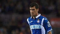 Berposisi sebagai bek kiri, Aaron Martin saat ini memperkuat Espnayol. Di usianya yang baru 20 tahun, dia sudah jadi pilihan utama Espanyol. (Manuel Queimadelos Alonso/Getty Images)