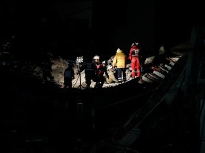 Gempa Meksiko Tewaskan 216 Orang, Petugas Sisir Reruntuhan Sekolah