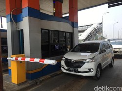 Wajib Bayar Non Tunai, Begini Kondisi Gerbang Tol Cibubur 2