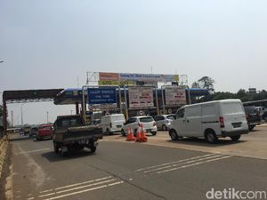 Mesin Sensor Lambat, Transaksi Non Tunai di Gerbang Tol Lama