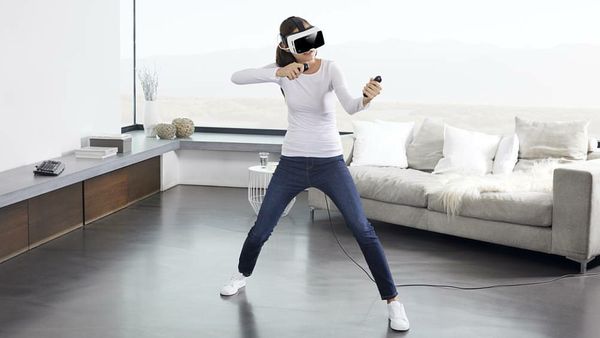 Foto: Bila Cuaca Terlalu Panas, Olahraga di Ruang Virtual Saja