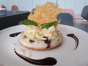 Mamain: Di Sini Anak-anak Bisa Bermain Sambil Makan Choco Cheese Serabi Mamain: Di Sini Anak-anak Bisa Bermain Sambil Makan Choco Cheese Serabi