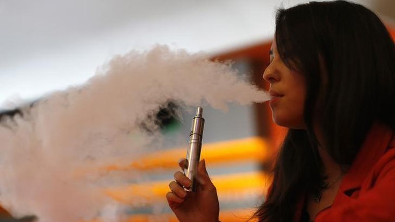 Bakal Kena Cukai, Begini Kondisi Bisnis Rokok Elektrik