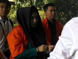 Pengacara Korban Duga Bos First Travel Pakai Lebih dari Rp 127 M Pengacara Korban Duga Bos First Travel Pakai Lebih dari Rp 127 M