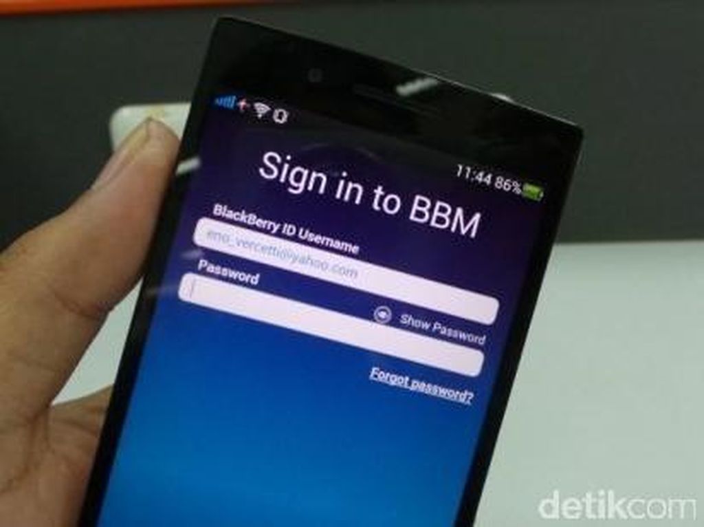 Bos BlackBerry Kecewa BBM Ditutup Bos BlackBerry Kecewa BBM Ditutup
