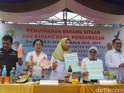 BPOM Serang Musnahkan Obat dan Makanan Ilegal Rp 11,86 Miliar