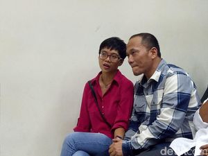 Dituntut 8 Bulan Rehabilitasi, Iwa K Memohon Keringanan Hukuman Dituntut 8 Bulan Rehabilitasi, Iwa K Memohon Keringanan Hukuman