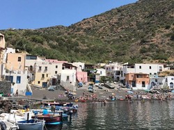 Katanya di Pulau Ini Surga dan Neraka Pernah Bertabrakan