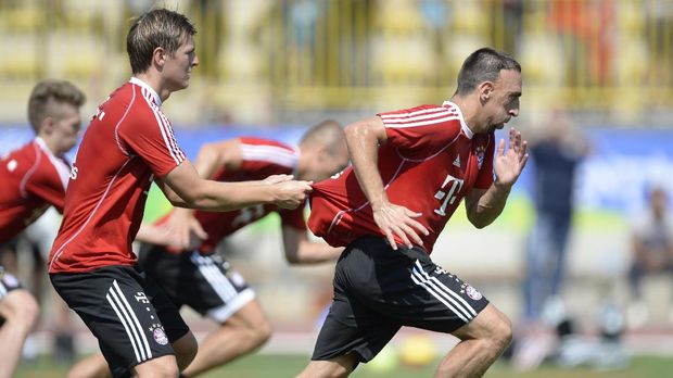Toni Kroos dan Franck Ribery punya cara yang unik untuk menentukan eksekutor tendangan bebas semasa mereka di Bayern Munich.