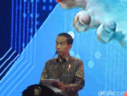 Cerita Jokowi Pesan Gado-gado Hingga Nasi Padang Pakai Smartphone
