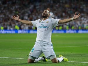 Madrid Tambah Kontrak Benzema Sampai 2021