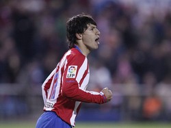 Sebelum direkrut Manchester City pada musim panas 2011, Sergio Aguero tidak kembali dari Argentina untuk menjalani pramusim bersama Atletico Madrid. Foto: Denis Doyle/Getty Images
