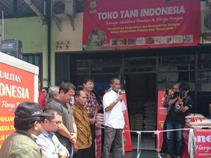 Buka di Pasar Induk Cipinang, Toko Tani Jual Beras Lebih Murah Buka di Pasar Induk Cipinang, Toko Tani Jual Beras Lebih Murah