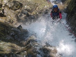 Tempat Main Air Paling Asyik di Jawa Tengah