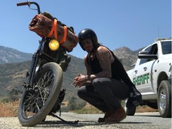 Main HP Sambil Nyetir, David Beckham Tidak Boleh Berkendara Selama 6 Bulan