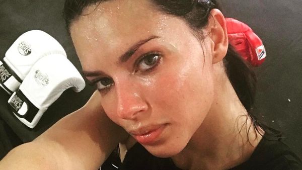 Gaharnya Para Seleb Cantik yang Memilih Boxing untuk Usir Stres