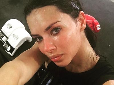 Gaharnya Para Seleb Cantik yang Memilih Boxing untuk Usir Stres
