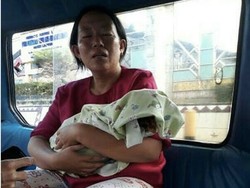 Kemenko PMK Tunggu Laporan soal Ibu Gendong Jasad Bayi Pakai Angkot