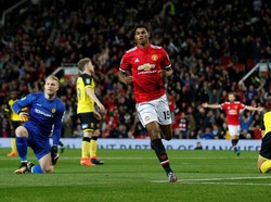 Hajar Burton 4-1, MU Lolos ke Babak Keempat
