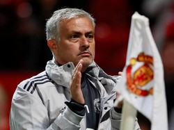 Shaw Puji-Puji Pochettino, Bagaimana Perasaanmu Mourinho?