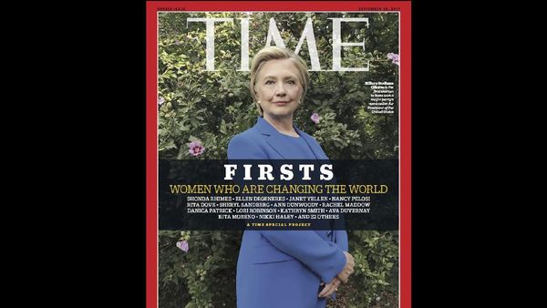 Potret Cover Majalah Hasil Bidikan Kamera HP