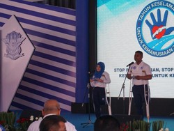 Haru Biru, Korban Kecelakaan Baca Puisi di HUT Lantas