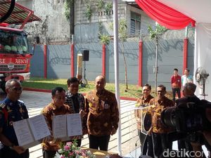 Cegah Kebakaran Objek Vital, Djarot Resmikan Damkar di Kantor BIN