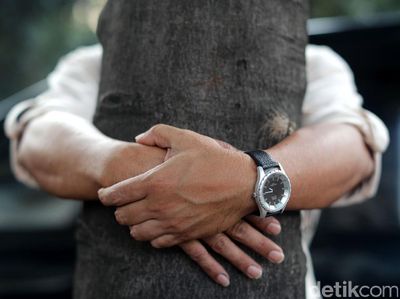 Aksi Selamatkan Pohon Pelindung Kota